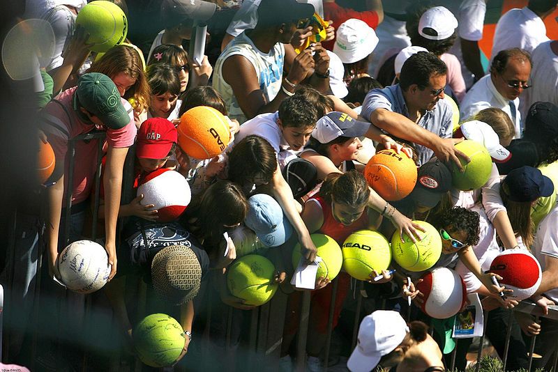 tennis-fans-The Australian Open Spectator Guide
