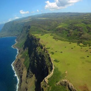 sea-cliffs-molokai