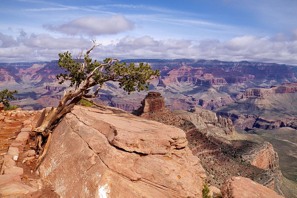 Source Al_HikesAZ Natural Wonders Near Las Vegas