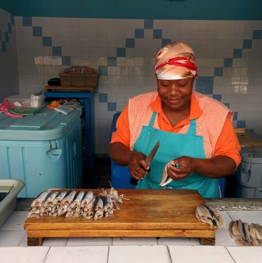 flying-fish-market