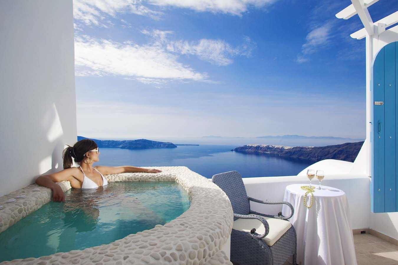 experience-greece-above-blue-suites