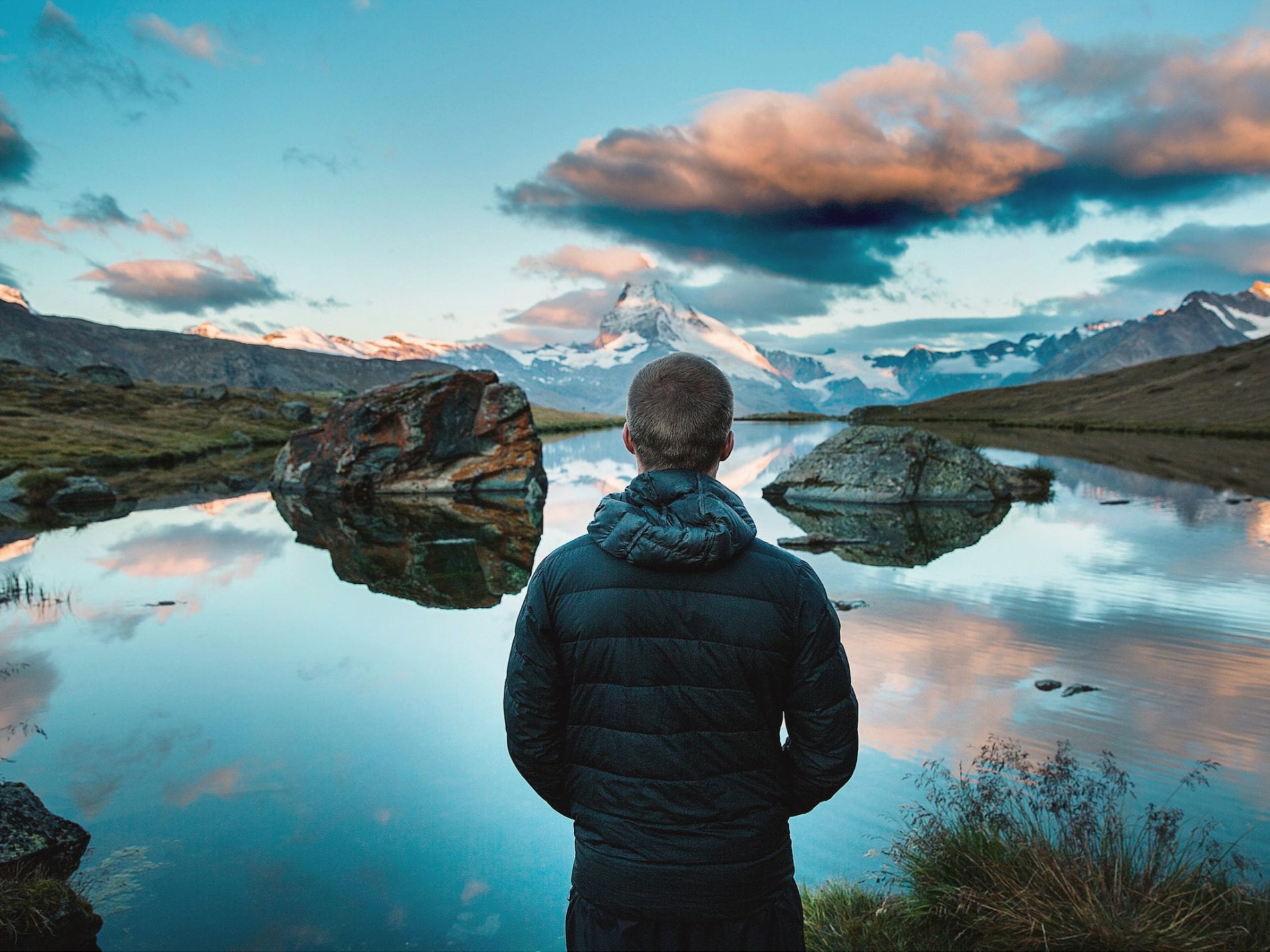 15 of the World's Most Photogenic Multi Day Hikes