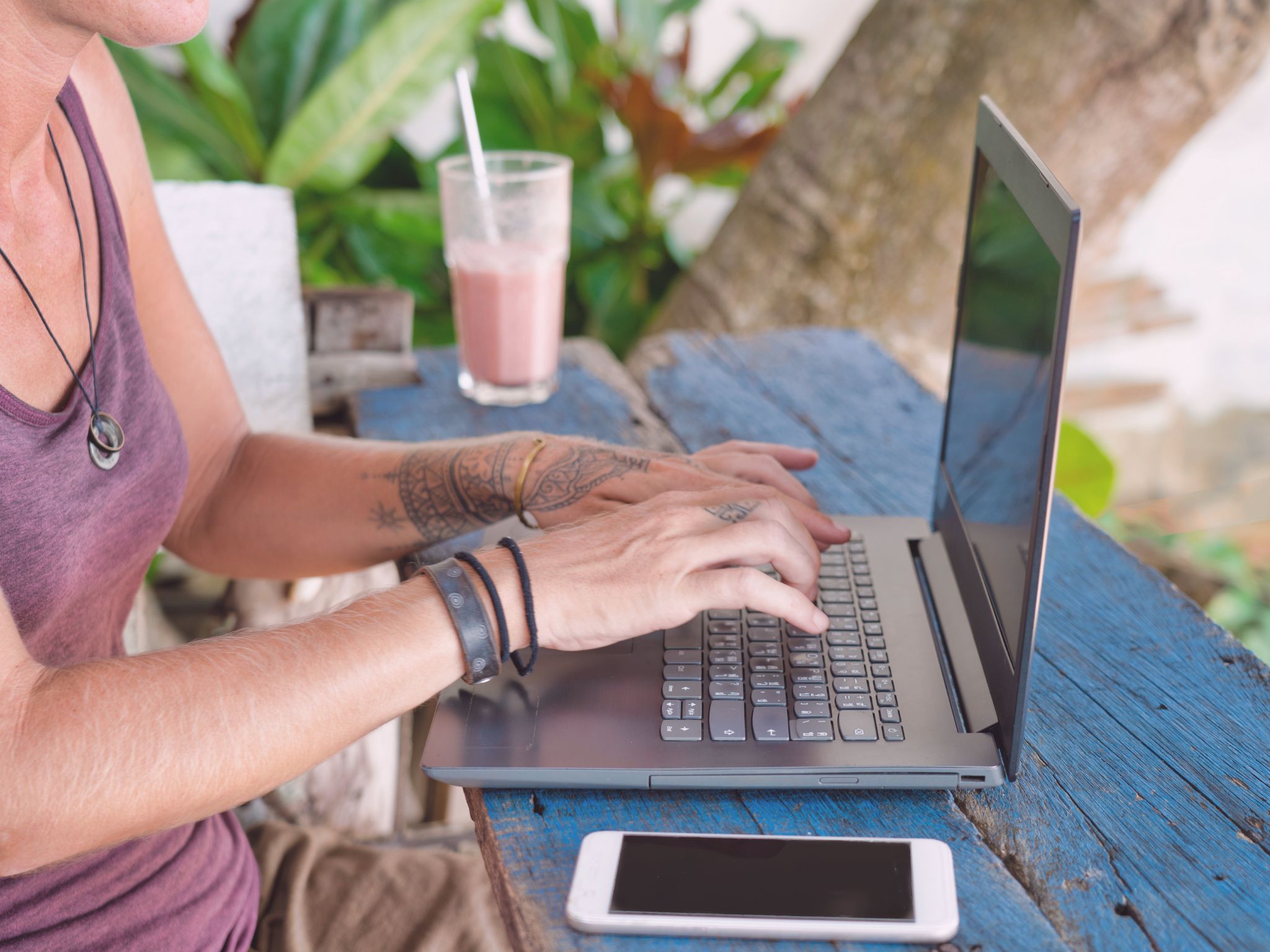 How To Enhance And Preserve Your Well being As A Digital Nomad