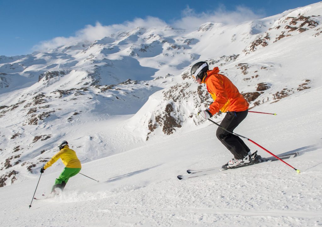 Planning a Weekend Ski Getaway Without the Stress