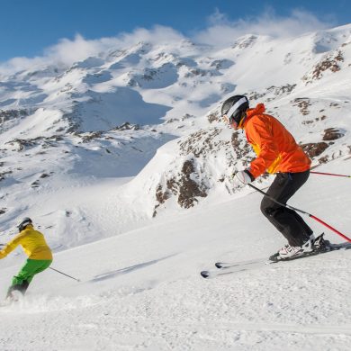Planning a Weekend Ski Getaway Without the Stress